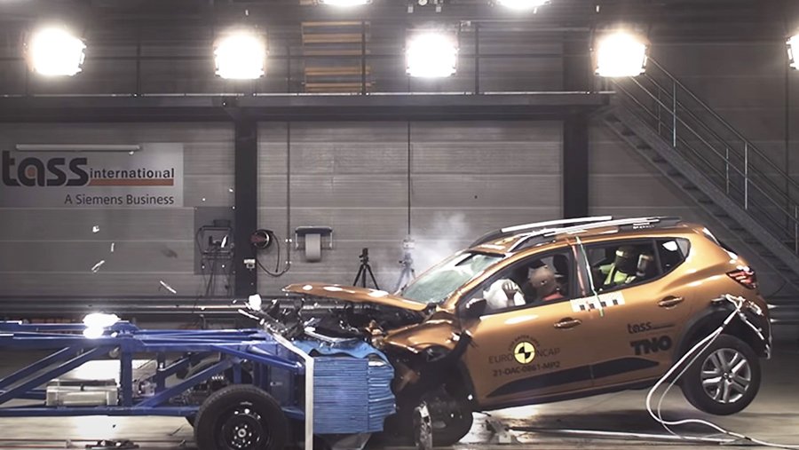 Краш-тест новых Renault Logan и Sandero 2021 от Euro NCAP